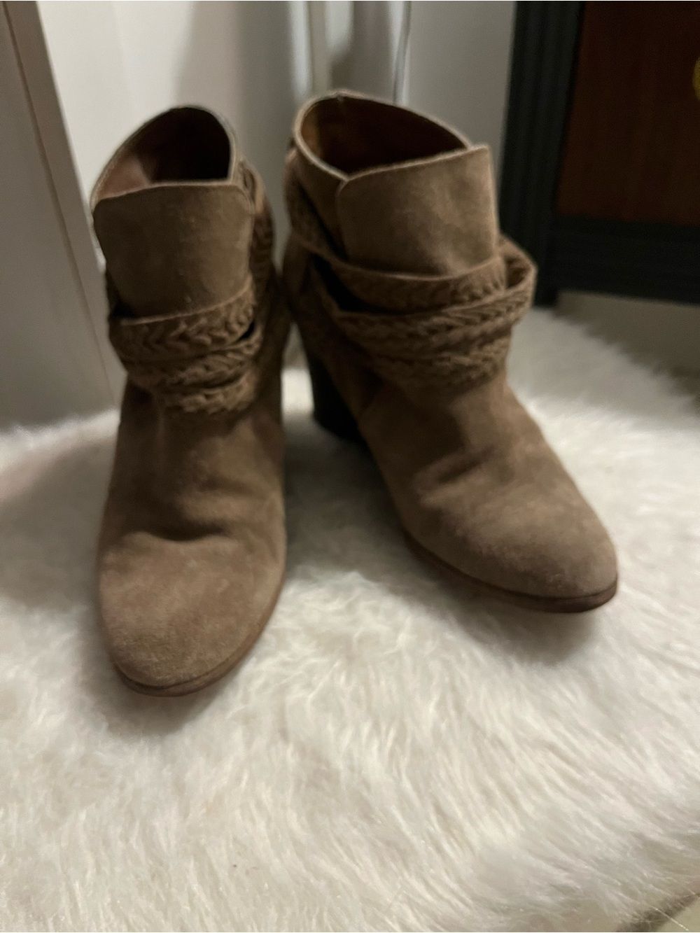 Comptoir Des Cotonniers Braided Suede Ankle Booties in Taupe